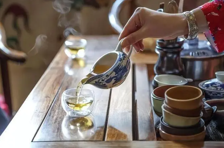 饭后喝茶有好处和坏处，一起来了解一下吧！-茶之家