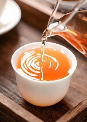 哪些特殊时期不宜饮用茶叶水？饮用间隔需注意这几点-茶之家