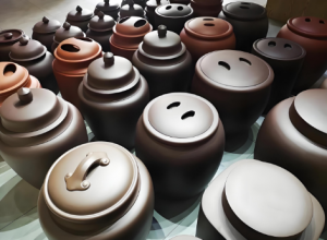 揭开紫砂瓮的茶香魔法！一片茶叶的 “瓮中蜕变” 之旅-茶之家