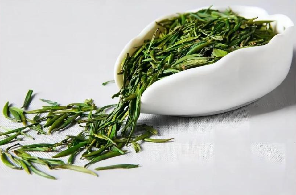 敬亭绿雪价藏雾？从百元到数千，裹着兰香与雪毫-茶之家